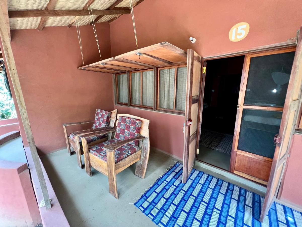 Nemasu Eco-Lodge Gunjur 外观 照片