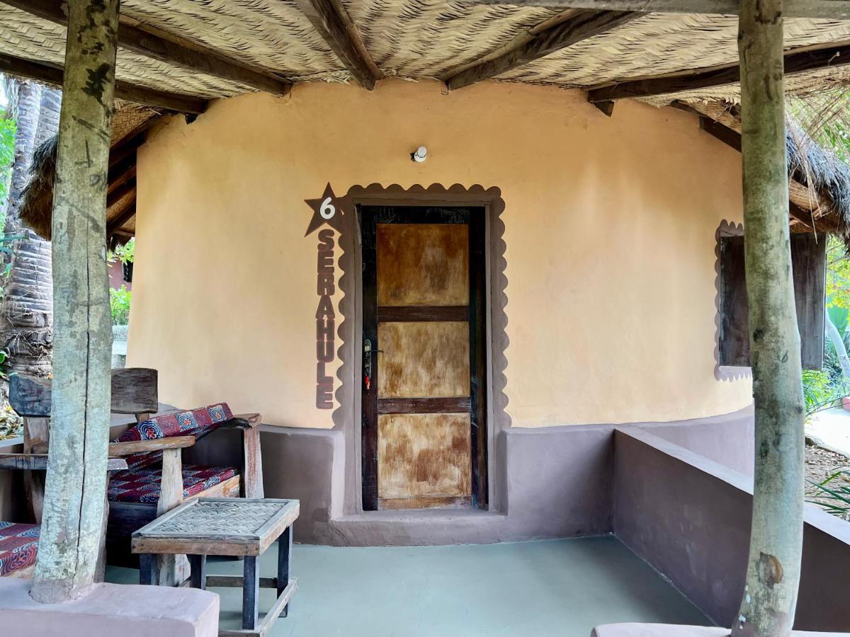Nemasu Eco-Lodge Gunjur 外观 照片